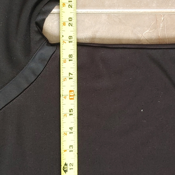 Kenneth Cole Reaction Black 3/4 Sleeve Top - Picture 8 of 10